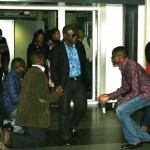 PICTURE: Kneeling welcome for Prophet Boateng