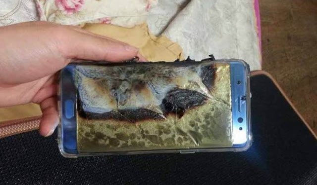 Samsung halts Galaxy Note 7 sales following battery explosions