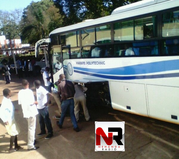 Harare Polytechnic bus off to Mozambique