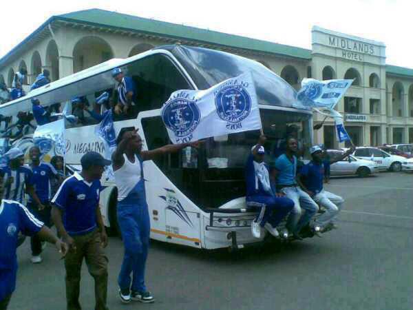 File picture of travelling Dynamos supporters in Gweru