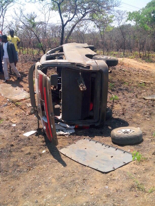 Several passengers injured in Shurugwi accident (Picture by Citizen Reporter)