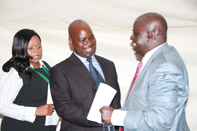 Prosecutor General Johannes Tomana (centre) does not appear to have a functioning approach to combating corruption