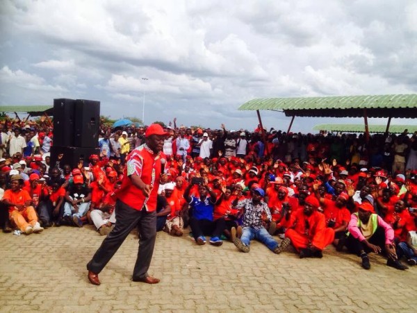 Tsvangirai addressing rally in Budiriro