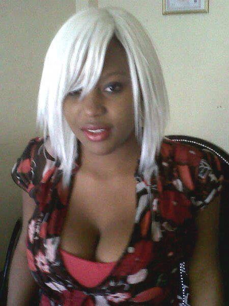 Singer Astral Vee Vanessa