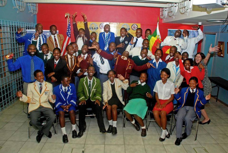 Terrens Muradzikwa and fellow students on Usap programme