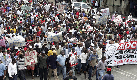 MDC youths protest in Harare in 2010