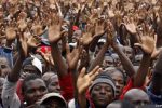 UK, USA MDC-T supporters back Tsvangirai MDC-T supporters at a rally