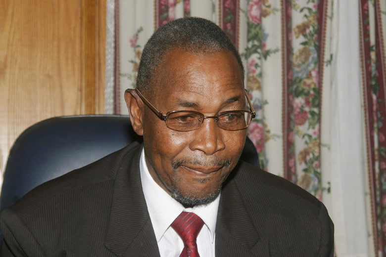 Dr Sikhanyiso Ndlovu