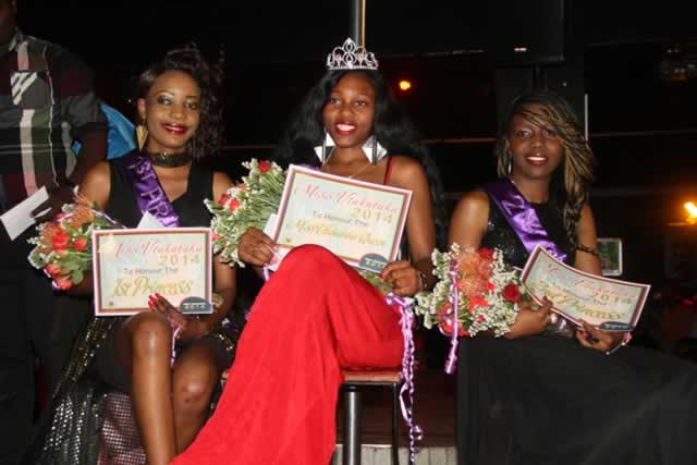 First Princess Tyra Muropa, Miss Utakataka Caren Chimoyo and Second Princess Thelma Ndumure