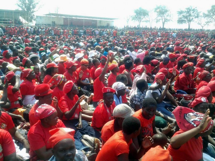 Part of the crowd of MDC-T supporters gathered inside Mucheke Stadium in Masvingo