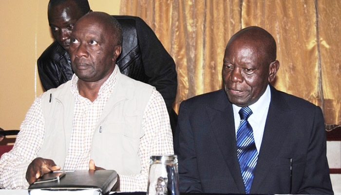 Didymus Mutasa (right)