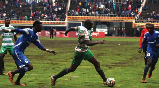 The Uhuru Cup final between Dynamos and FC Platinum had to be abandoned after the lights went off (Picture by the Standard)