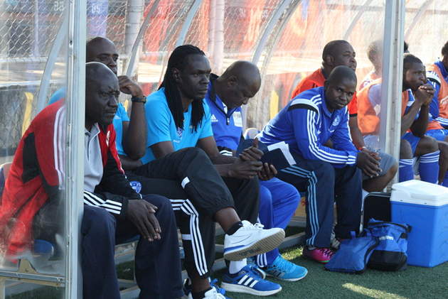 UNDER SEVERE PRESSURE . . . Dynamos coach David Mandigora (left) sits on his team’s bench as he watches his Glamour Boys turn on a lifeless display in a Castle Lager Premiership tie that angered their supporters at Rufaro yesterday