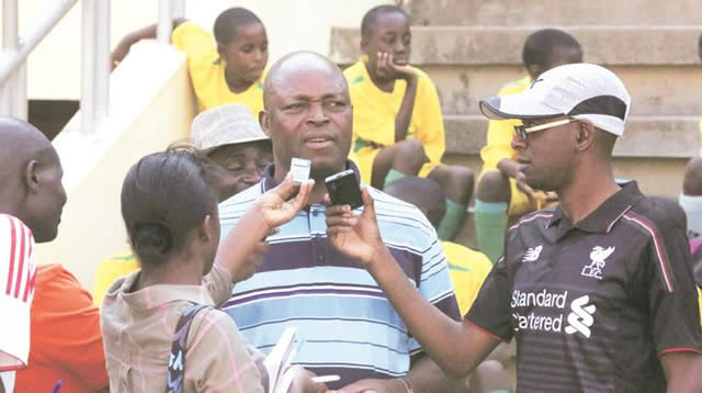 Warriors coach Sunday Chidzambwa