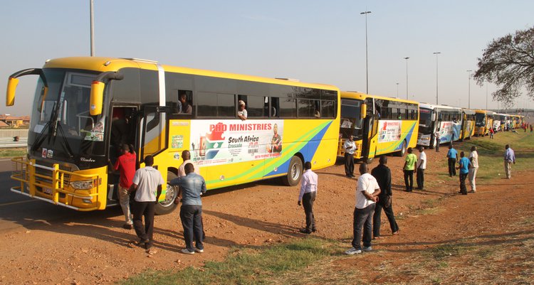 The buses heading to South Africa carrying Magaya's entourage
