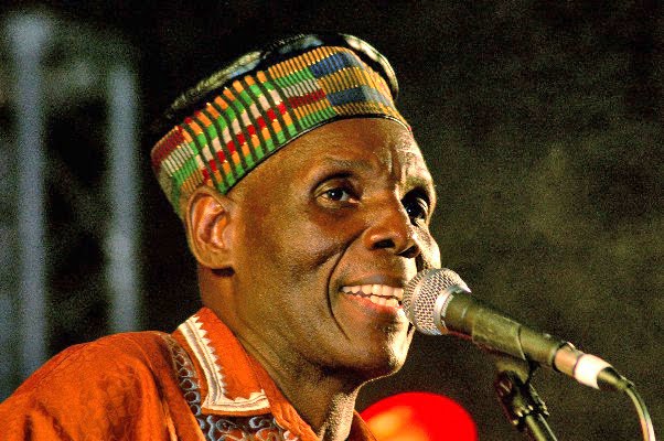 Zimbabwe music legend Oliver Mtukudzi