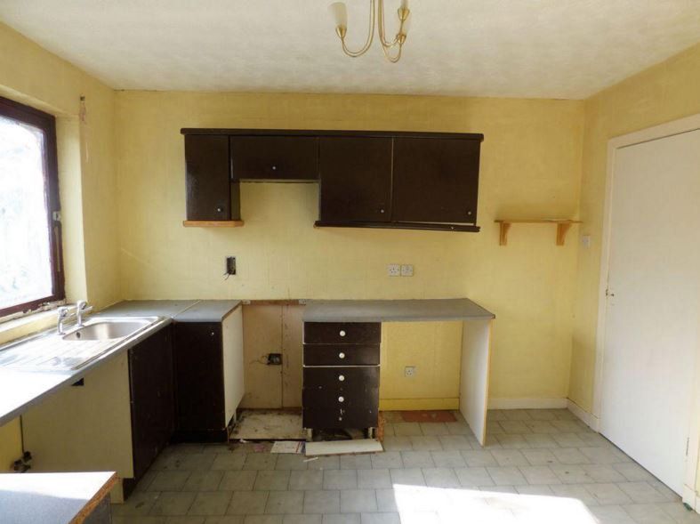 Inside Britain's cheapest house - on sale for just £1