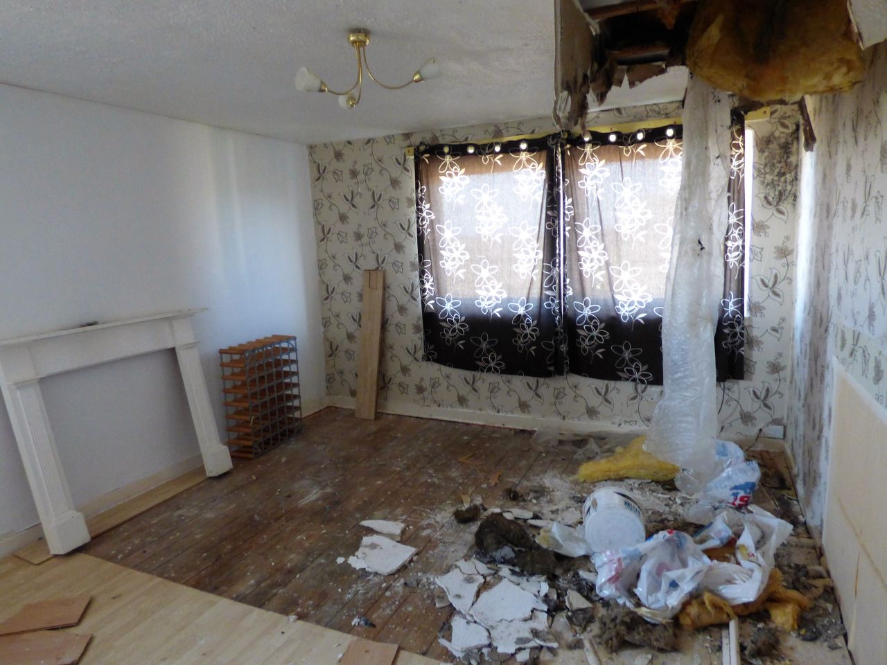 Inside Britain's cheapest house - on sale for just £1