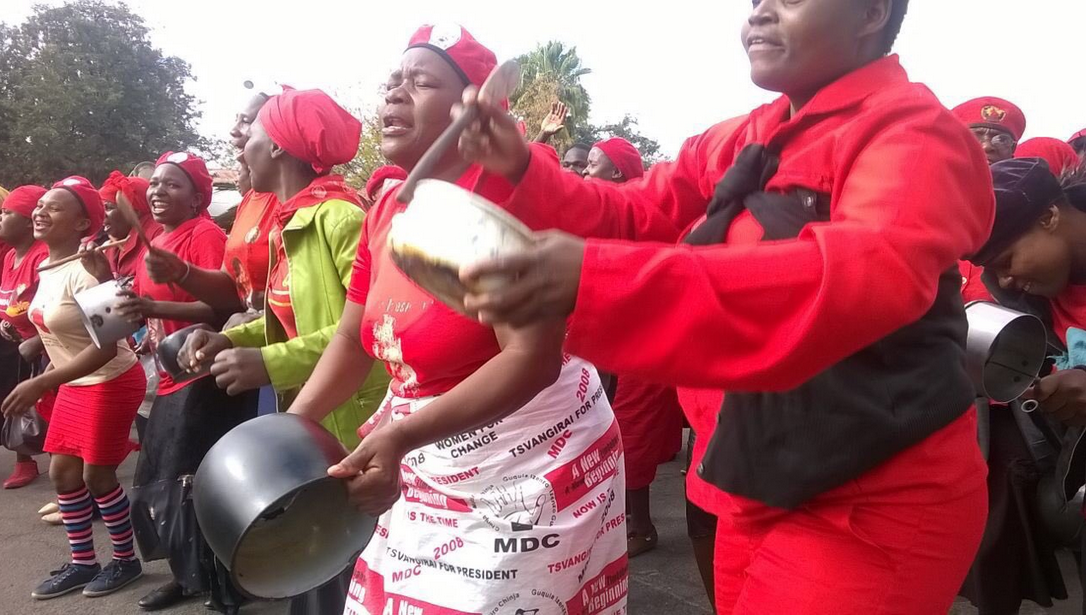 MDC-T #BeatThePot protest in Bulawayo in PICTURES