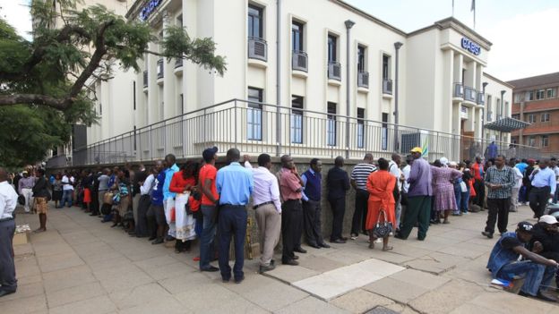 Zimbabweans can spend all day in a bank queue
