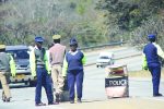Zvishavane couple loses vehicle to machete wielding robbers File picture of police roadblock in Zimbabwe