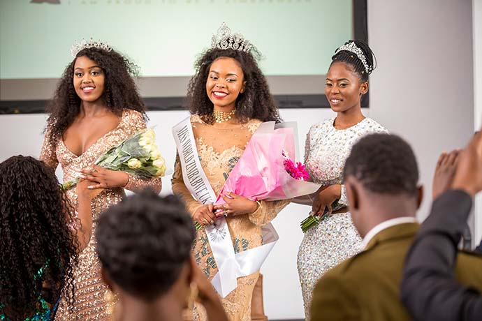 Miss World Zimbabwe UK 2017 Karen Kawadza surrounded by Amanda Nkomo (left) - First Princess) and Laurah Simbi (right) Second Princess