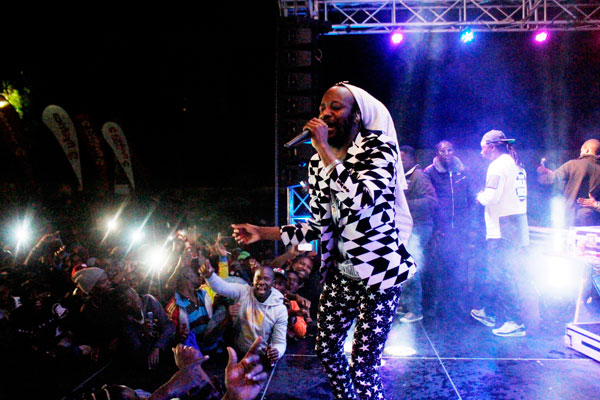 Winky D performs at the Busy Signal show before he disappeared from the stage (Picture by Zimbabwe Standard)