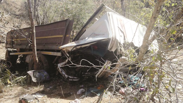The wreckage of the truck which crashed in Kamativi