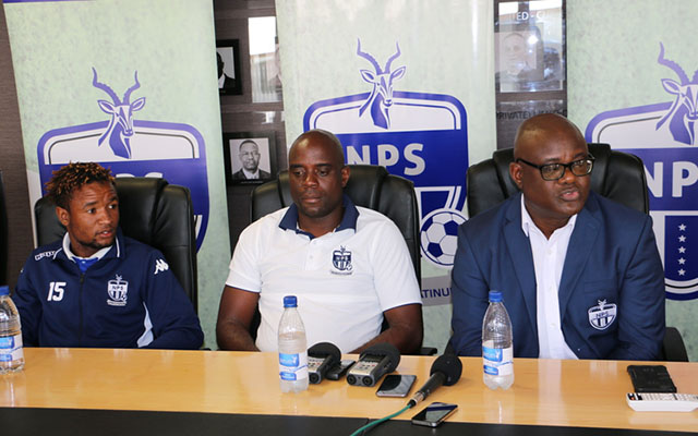 PLATINUM STARS . . . Ngezi Platinum vice-chairman Silence Gavi (right) speaks to the media in Harare in the company of club coach Tonderai Ndiraya (centre) and captain Partson Jaure