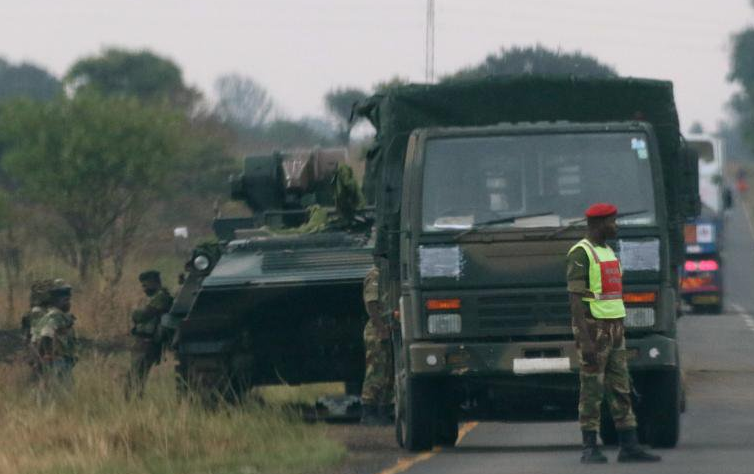 Zimbabwean army on the streets of Harare