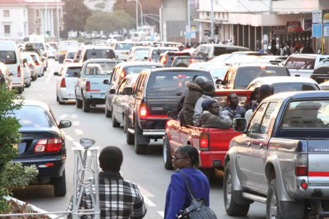 Traffic in Harare