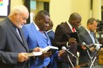Recalled MDC Alliance MPs seek recusal of judge in their appeal Kuwadzana East MP Chalton Hwende (second left) being sworn into Parliament. (Picture by Brighton Chihwayi - Photo Phactory Zimbabwe)