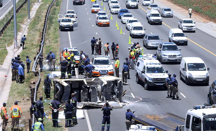 File picture of the aftermath of an accident along N1 Highway in South Africa (Photo courtesy of Nigel Sibanda/ Citizen -Roodepoort Record).
