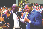 ‘Walking Dead’ pastor Lukau at it again Pastor Alph Lukau (in blue) with Tawanda Zinyemba