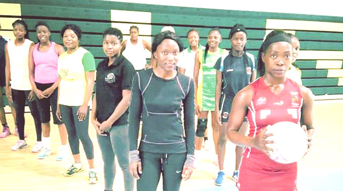 INJURY SCARE . . . Zimbabwe senior netball team captain Perpetua Siyachitema (in front holding the ball) is racing against time ahead of Friday’s Netball World Cup opening match against Sri Lanka as she is nursing a shoulder injury