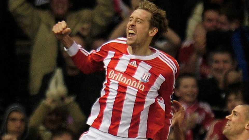 Archive: Crouch scores incredible volley for Stoke against Man City in 2012