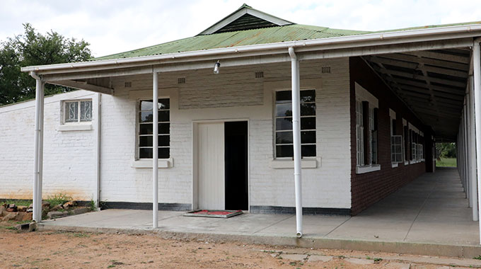 Sister-Nomazulu-Dhlodhlo-Thorngrove-hospital-