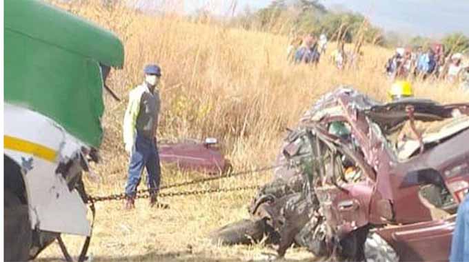 Police released the names of two Chinhoyi University of Technology (CUT) students and four other passengers who died on the spot, after their car rammed into a haulage truck near Banket.