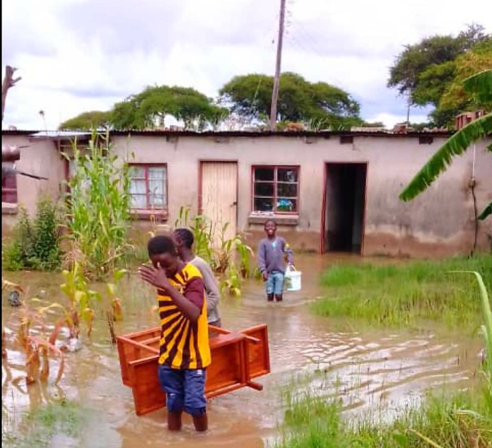Gweru suburbs have been affected by flooding due to recent incessant rains