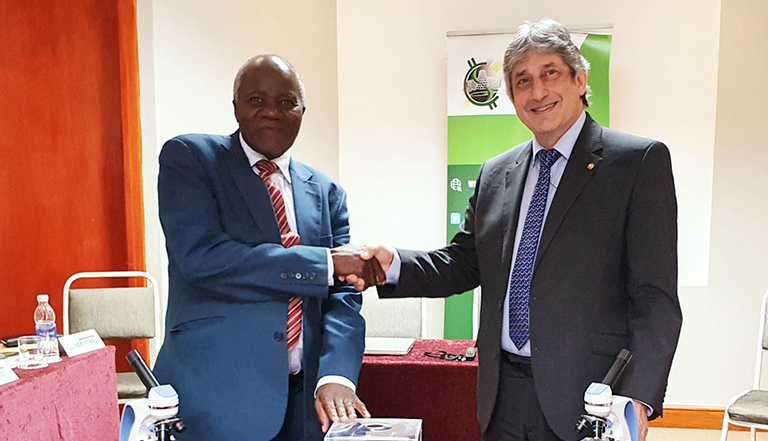 Mr Happias Kuzvinzwa (left) at the World Customs Organisation (WCO) National Training Workshop on Classification and Identification of Textile products, that was held in Harare, Zimbabwe from 18 to 21 February 2020.
