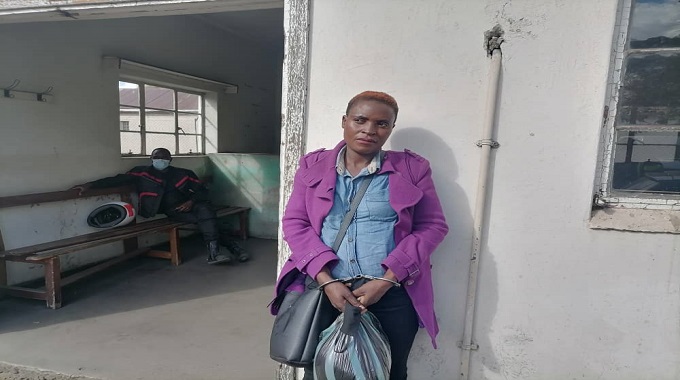 Vinate Ncube (35) was arrested after allegedly swindling US$10 from Mr Jones Ndlovu