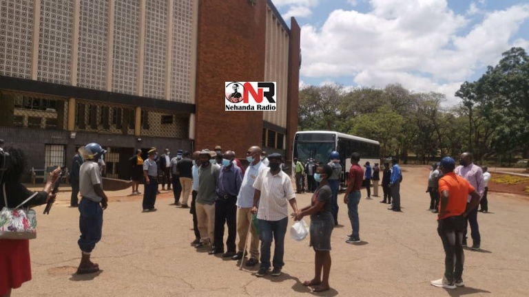 This comes after more than 50 former liberation war veterans who had come to the Harare Magistrates Court in solidarity with their colleagues who were arrested for demanding an upward review of their pensions, were violently chased away by riot police.