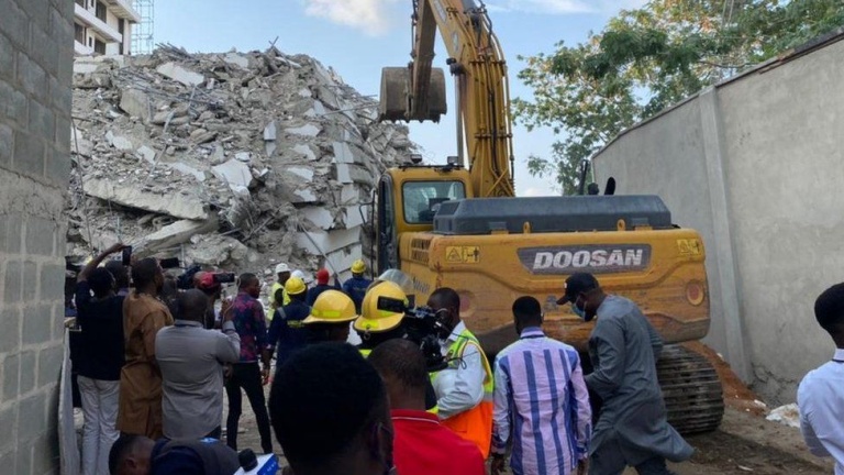At least four people have died after a high-rise building collapsed while under construction in the Nigerian city of Lagos.