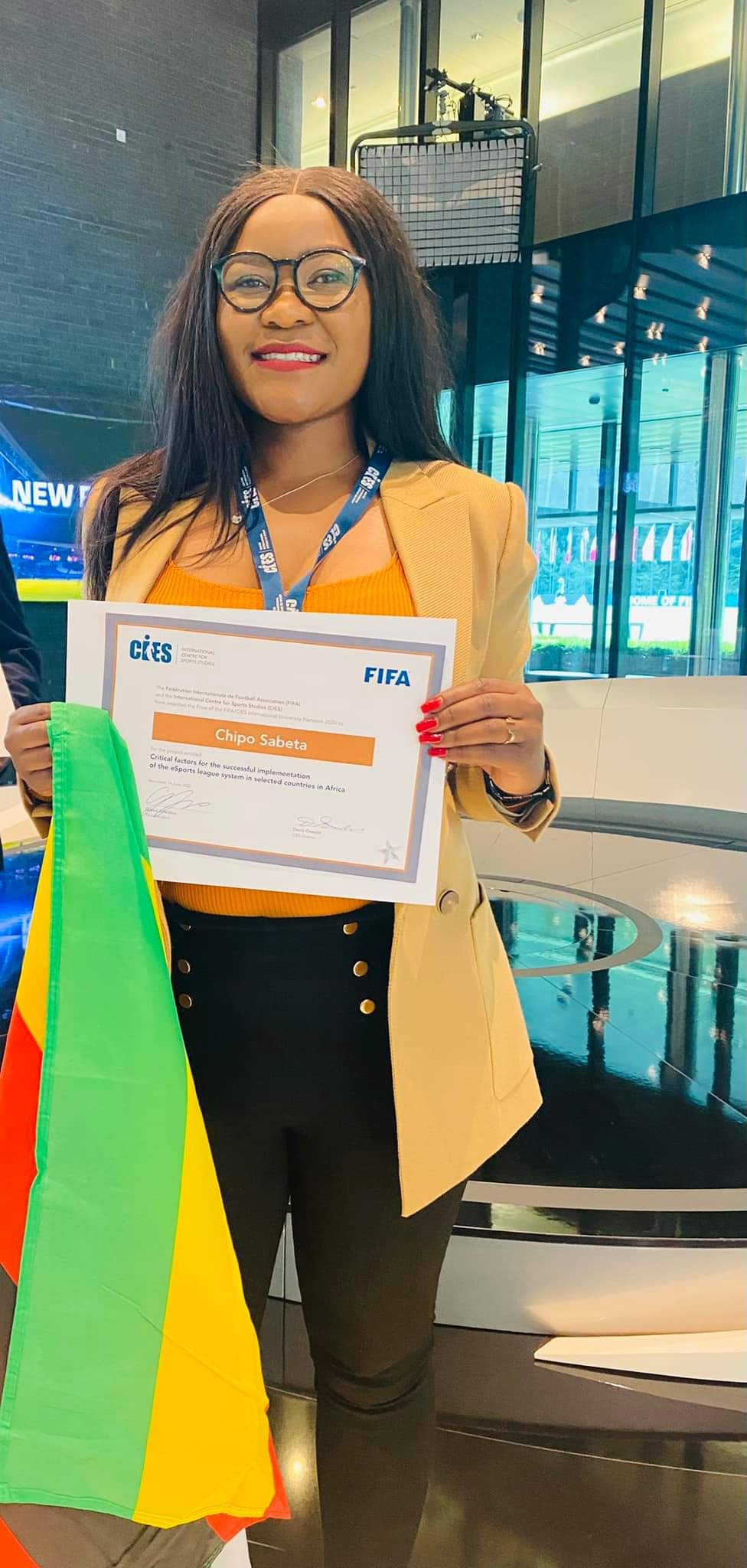 UK-based female sports journalist and sports administrator Chipo Sabeta has made history by becoming the first ever Zimbabwean female sports writer to scoop a coveted FIFA/CIES award.