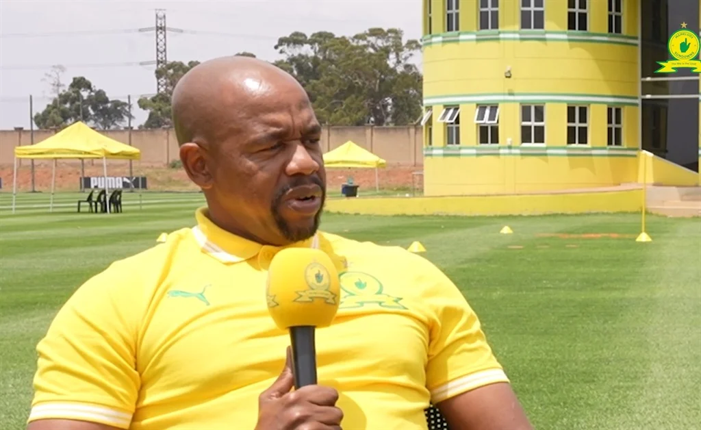 Esrom Nyandoro during an interview with former Sundowns defender and now the club’s ambassador Tiyani Mabunda in a football show called Teko and Tiyani Talk!