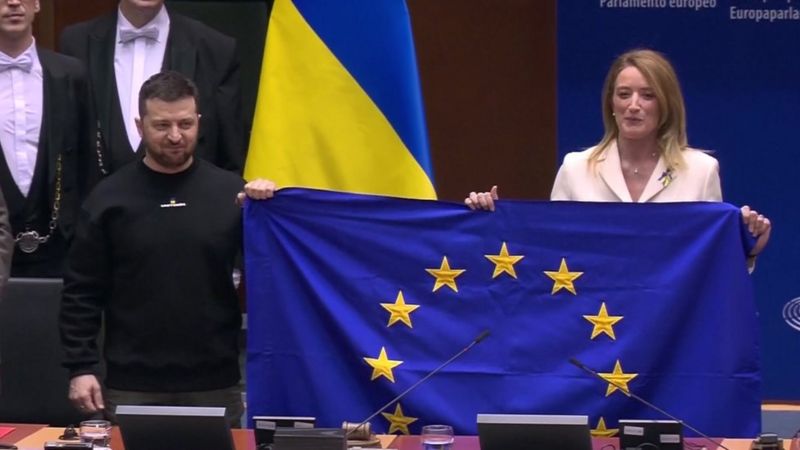 President Zelensky spoke of Ukraine's "European way of life" throughout his speech. ( Picture via European Parliament )