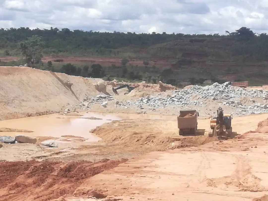 Construction of the Kunzvi Dam, which is expected to solve Harare’s water challenges, is progressing well with excavation works currently underway.
