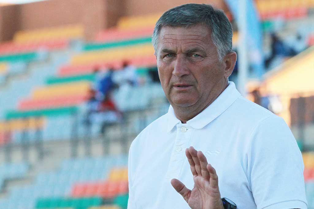 Serbian international coach Dragojlo Stanojlović is reportedly interested in coaching Harare giants Dynamos