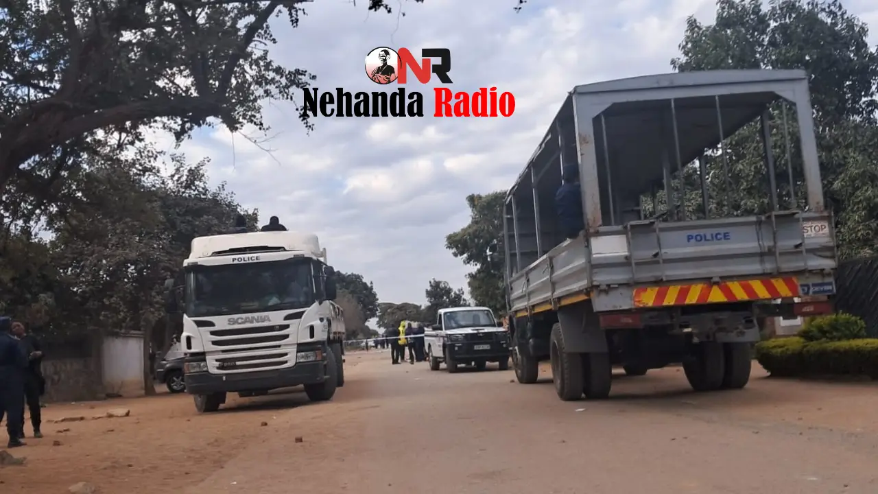 File picture of police in Glen Norah near Tanaka Grounds, Harare where Tinashe Chitsunge was murdered. (Picture via Nyashadzashe Ndoro - Nehanda Radio)
