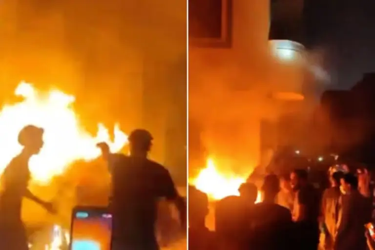 Protesters set fire to the house of Derna’s mayor, Abdulmenam al-Ghaithi, on Monday evening (Picture via BBC)